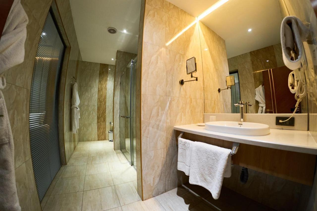 Edem Hotel Turkistan Rom bilde
