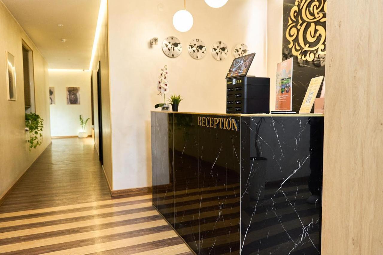 Edem Hotel Turkistan Eksteriør bilde